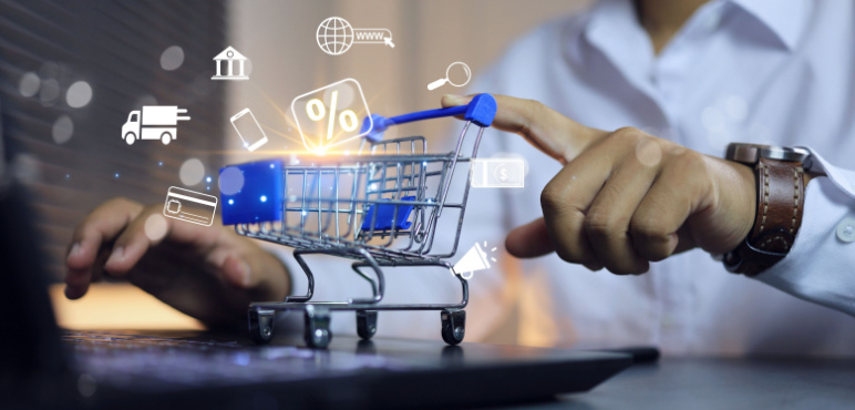 e-ticaret, e-ticaret nasıl kurulur, e-ticaret sitesi kurmak, online mağaza, e-ticaret altyapısı, e-ticaret sitesi tasarımı, dijital pazarlama, SEO, Google reklamları, sosyal medya reklamları, performans pazarlaması, kullanıcı deneyimi, Dijital Aura
